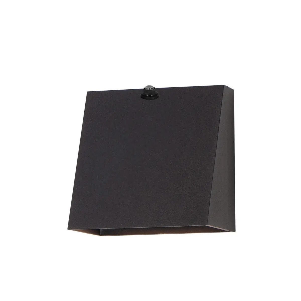 Maxim Pathfinder | Exterior Lights 1