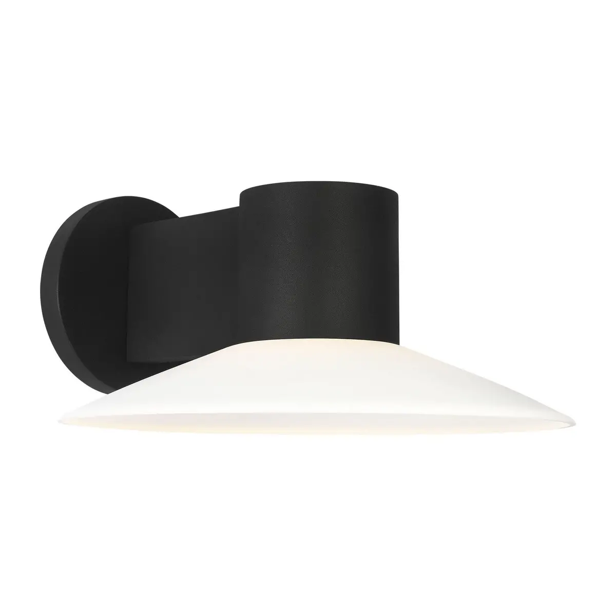 Visual Comfort Studio Focal | Exterior Lights At 2700K Temp 1