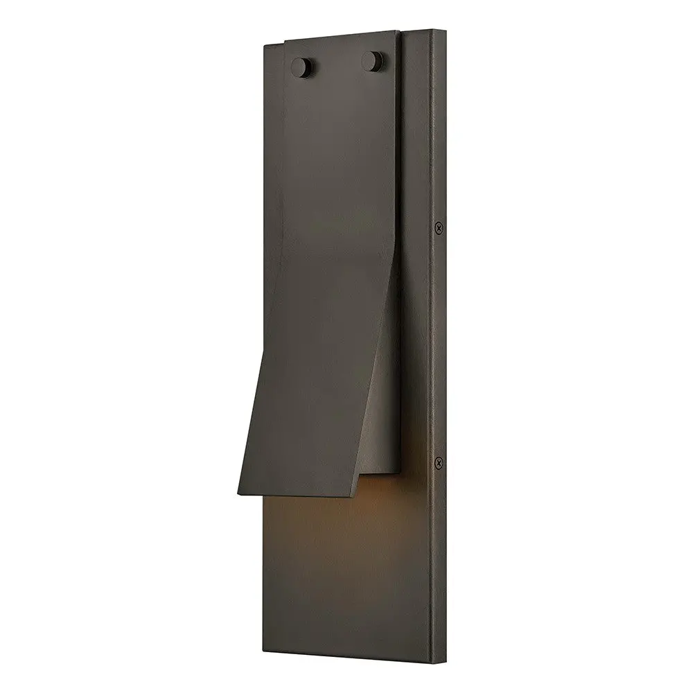Hinkley Fold | Exterior Lightsat 2700K Temp 1