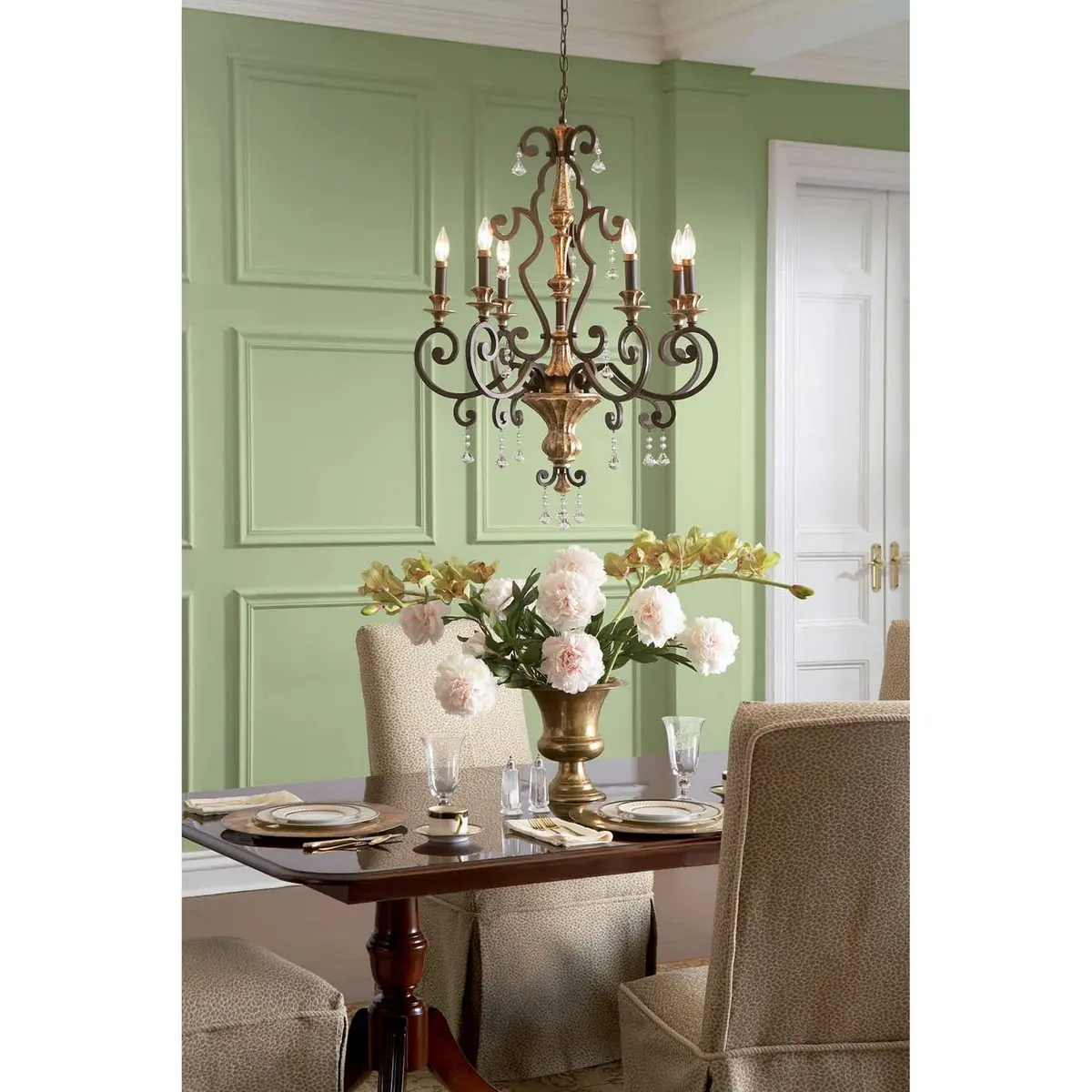 Quoizel Three Light Chandelier 2