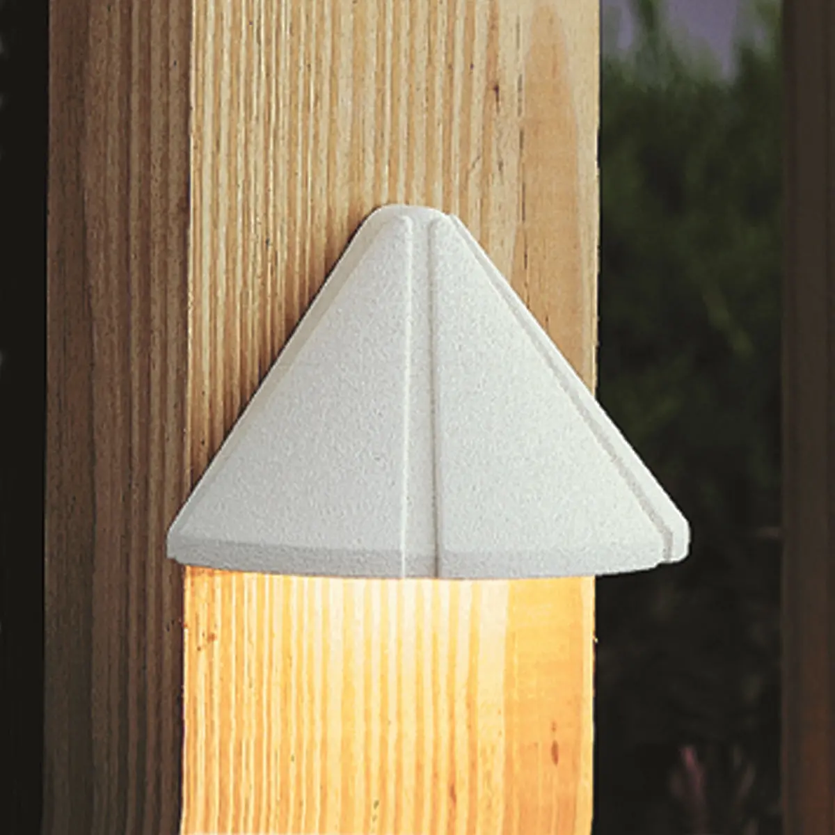 Kichler Led Deck Light 1