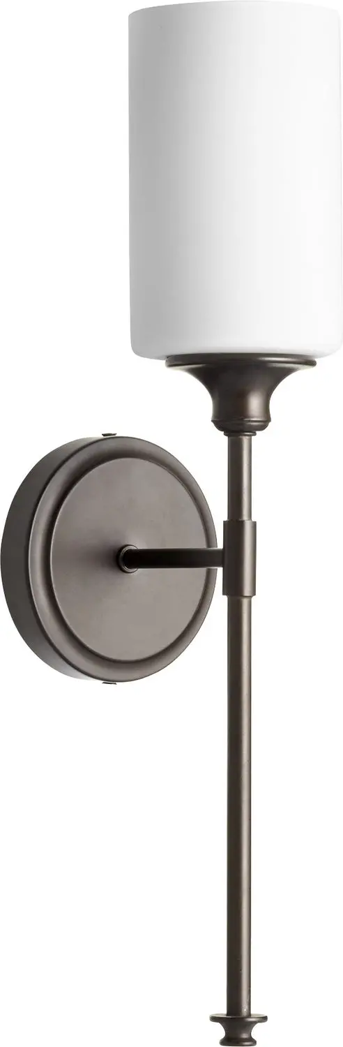 Quorum One Light Wall Mount 1