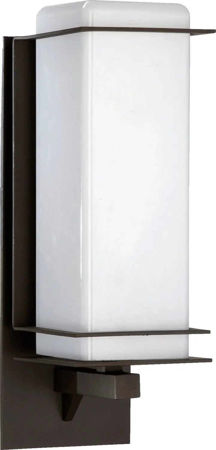 Quorum One Light Wall Mount 1