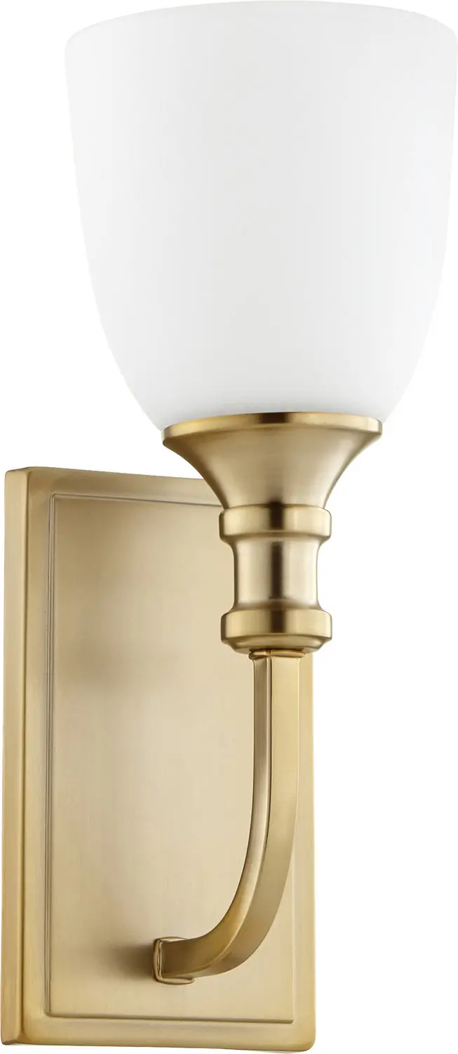 Quorum One Light Wall Mount 1
