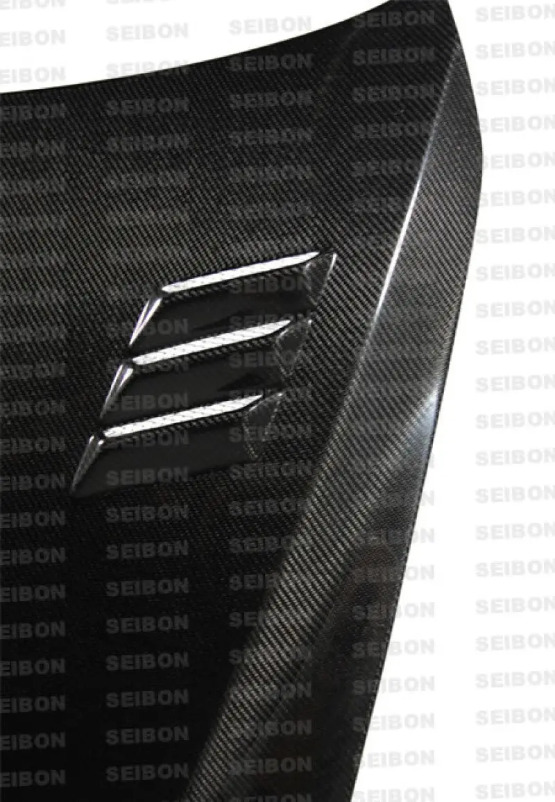 Seibon Carbon Fiber Hood – Ts-Style For 2000–2005 Lexus Is Series 1